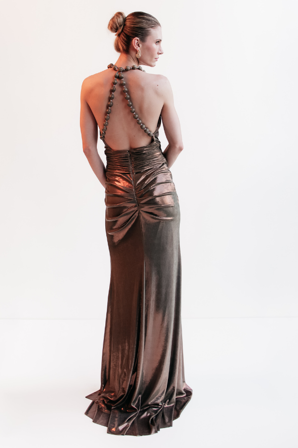 VESTIDO LONGO COM DECOTE DE BOLAS UNITY SEVEN
