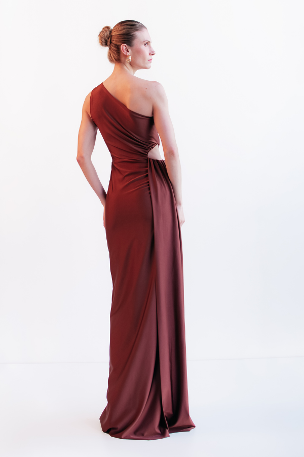 VESTIDO LONGO COM RECORTE NA CINTURA UNITY SEVEN