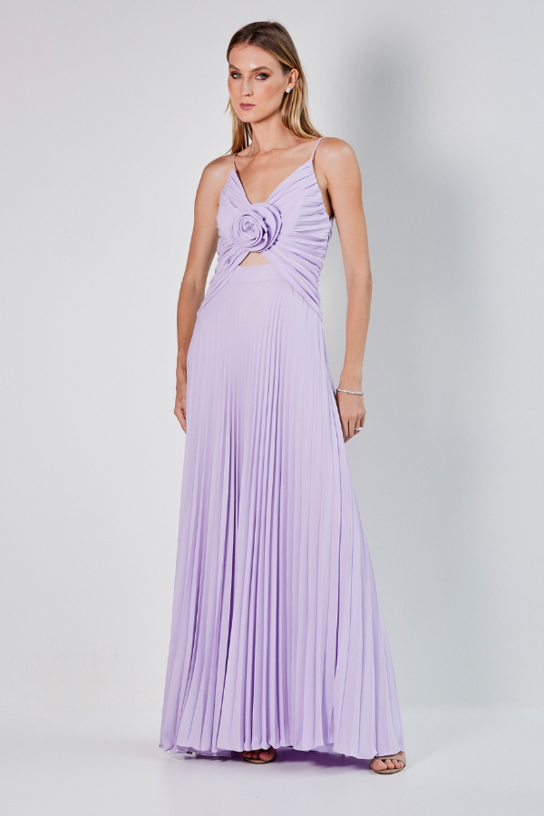 VESTIDO LONGO PLISSADO COM FLOR UNITY SEVEN