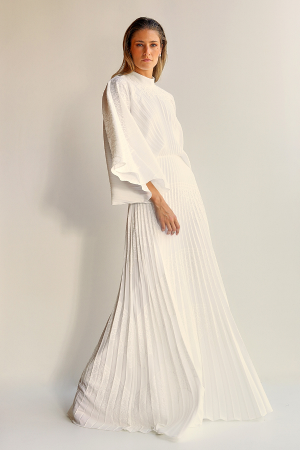 VESTIDO BRANCO LONGO DE RENDA E MANGAS UNITY SEVEN