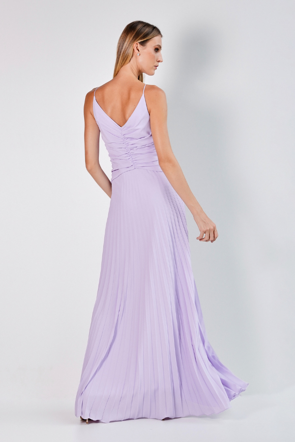 VESTIDO LONGO PLISSADO COM FLOR UNITY SEVEN