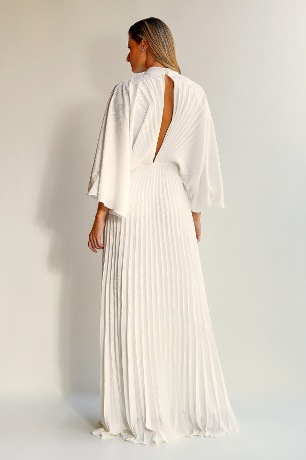 VESTIDO BRANCO LONGO DE RENDA E MANGAS UNITY SEVEN